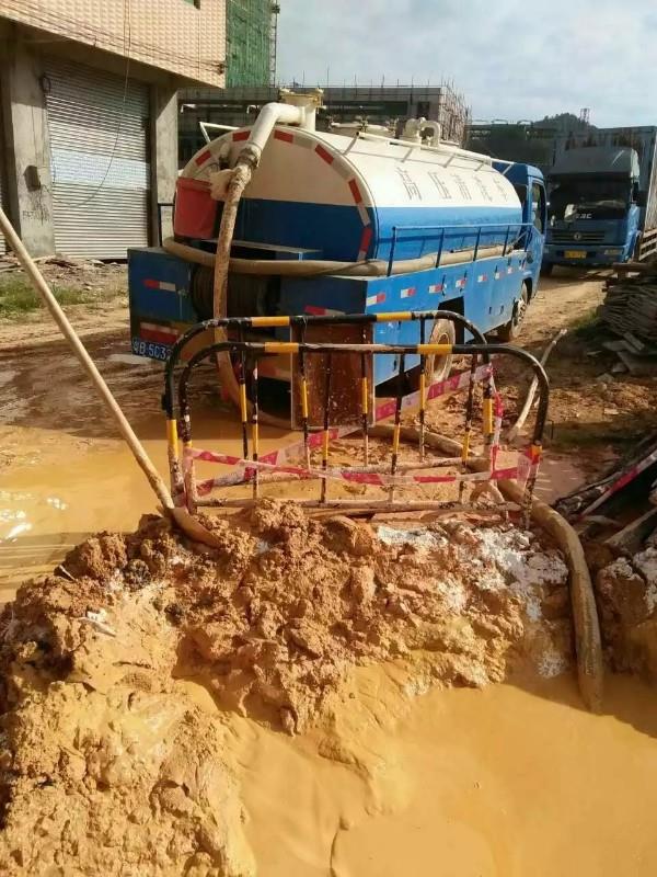 翁牛特工地淤泥清淤