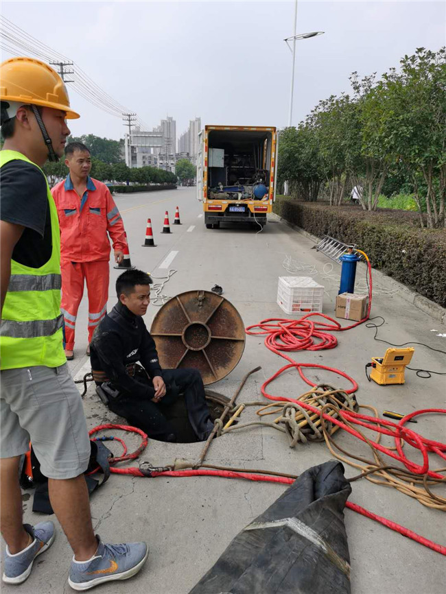 翁牛特翻衬法管道修复技术主要工序